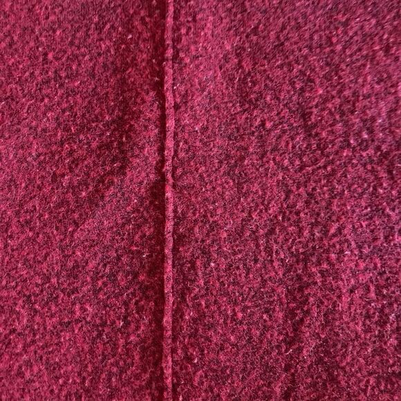 Athleta red fuzzy turtleneck loose fit sweater side slits high low hem sz M - Picture 10 of 10